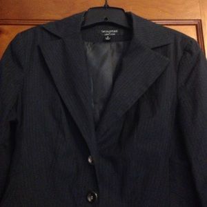 Larry Levine suit